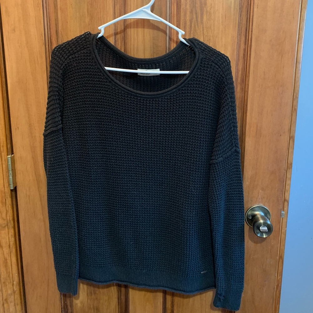 Holister sweater